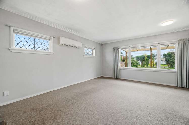 25 Russell Road Fairy Springs_1