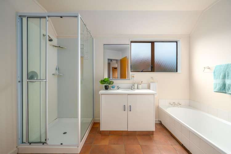 6 Ellwood Place Churton Park_13