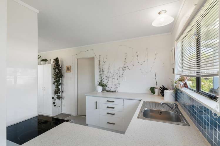 13 Robinson Street Katikati_5