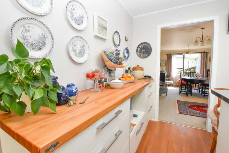 6 Chisholm Place Carterton_4