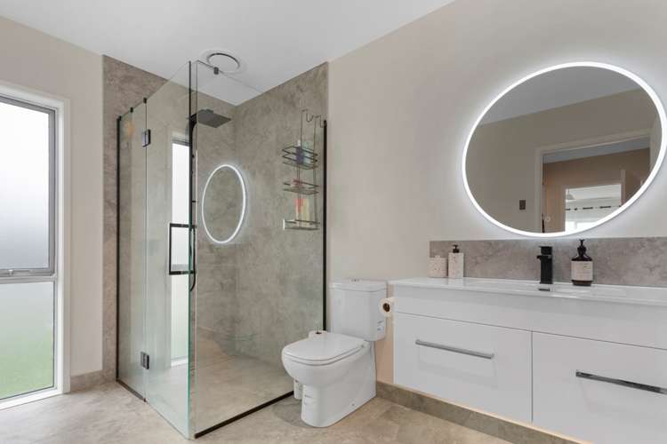 13 Temm Road Te Poi_14