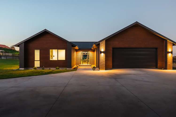 2 Vickers Way Acacia Bay_40