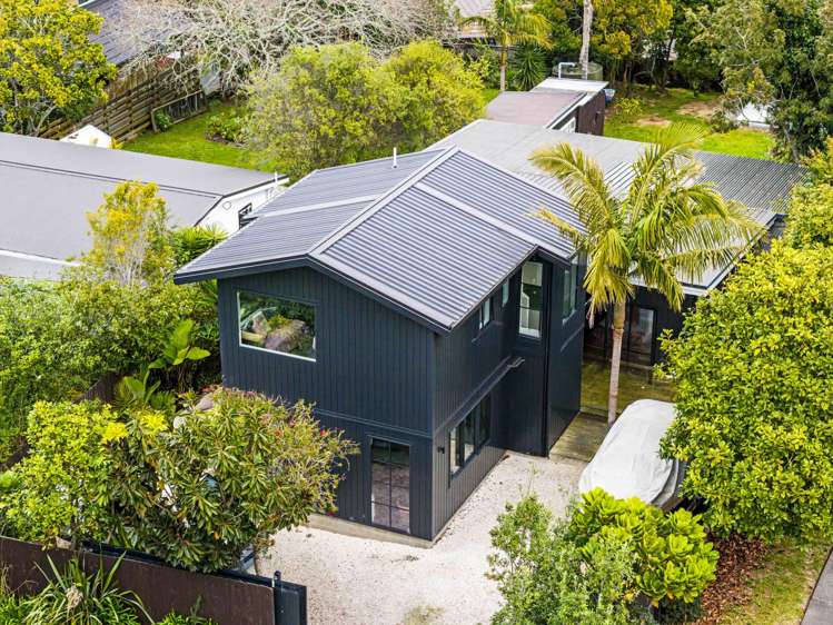 139 Vipond Road Stanmore Bay_1