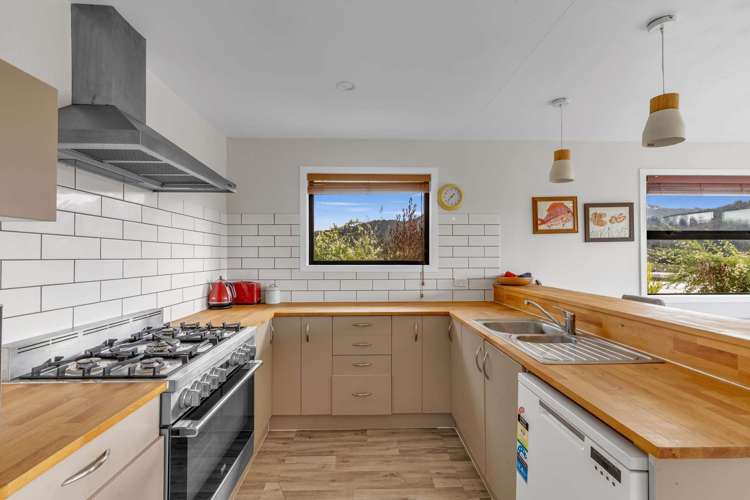 12 Wharua Tiro Place Motueka_6