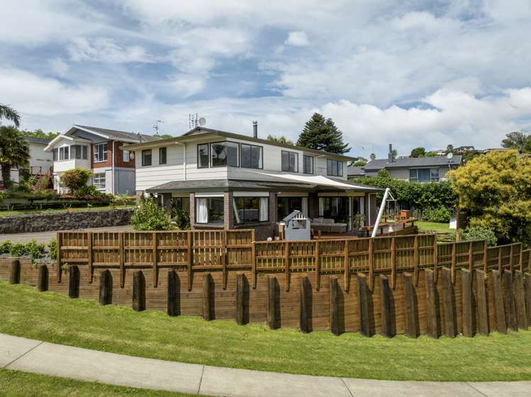 90 Princess Road Bellevue_17