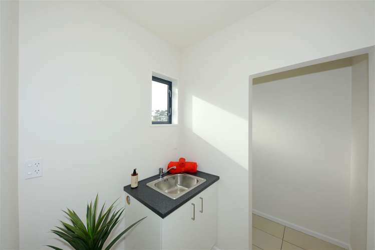 98b Randolph Street Woolston_10