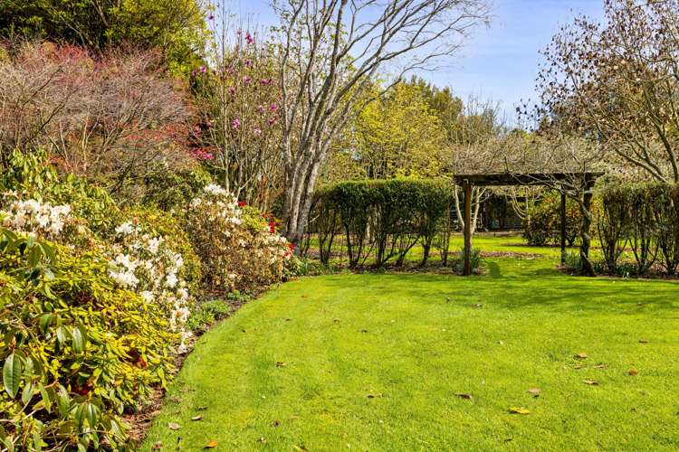 130 Cross Road Lepperton_11