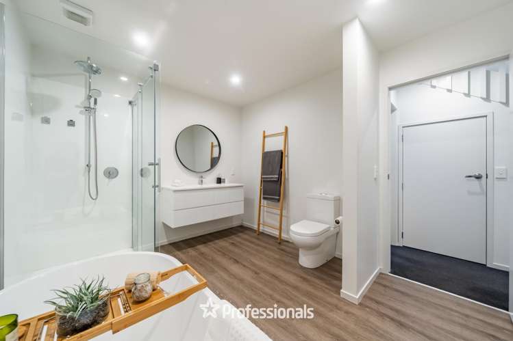 6 Castle Crescent Stokes Valley_10