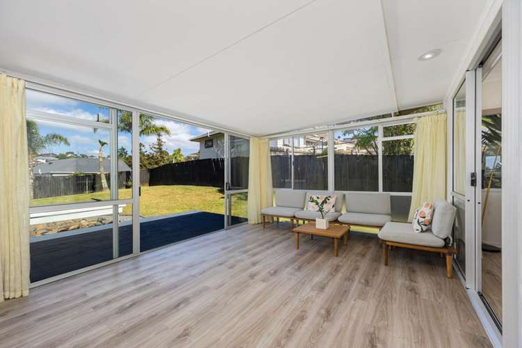 16 Tetrarch Place Totara Vale_19