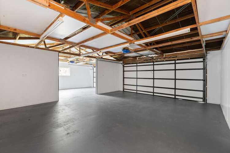 526 Manutahi Road Lepperton_10