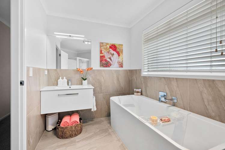 7 Queen Palm Lane Maunu_24