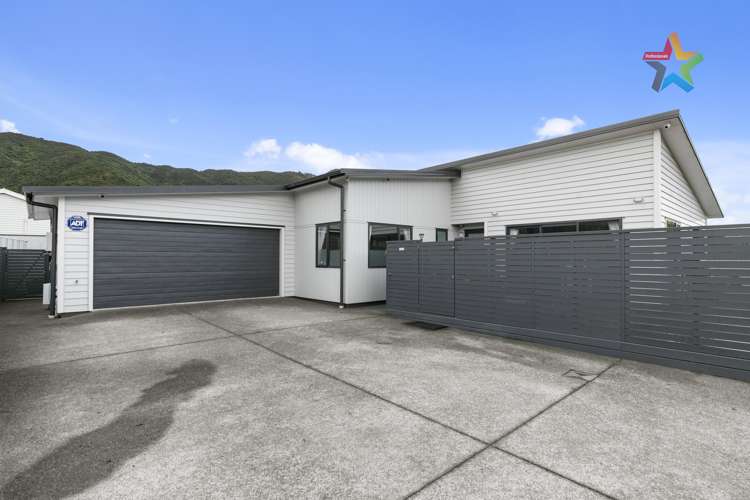 51 Fraser Colman Grove Wainuiomata_0