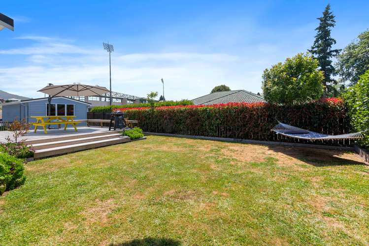 194 Devon Street Westbrook_16