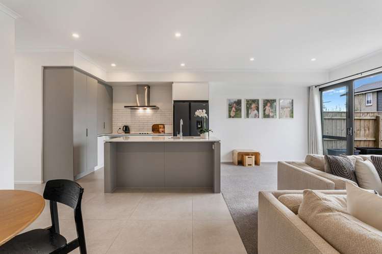 84 Symes Drive Red Beach_4