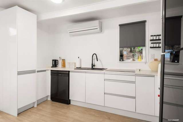 160 Laingholm Drive Laingholm_3