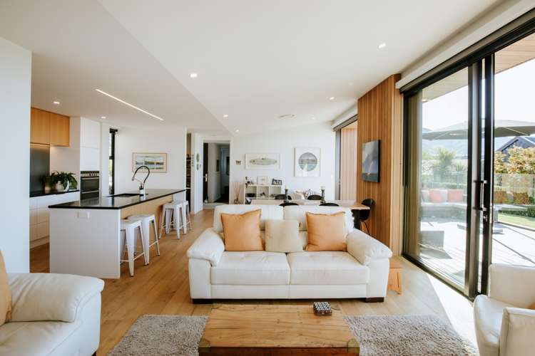 24 Stackbrae Avenue Wanaka_11