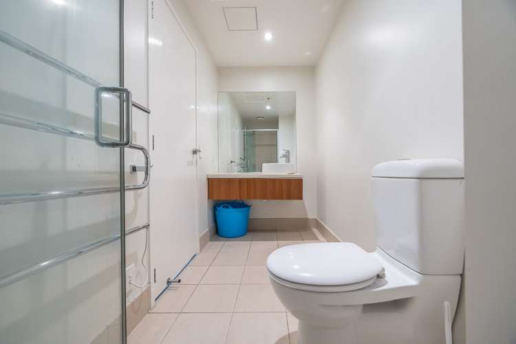 605/2 Dockside Lane Auckland Central_14