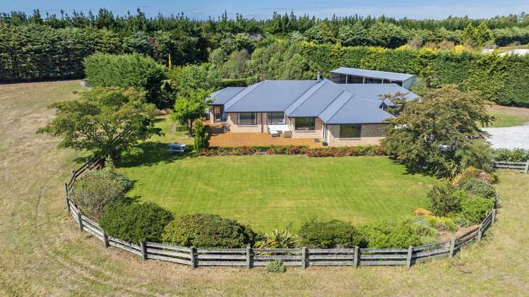 1897 South Eyre Road West Eyreton_23