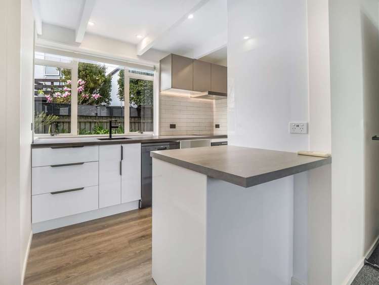 2/40 Ranfurly Street_0