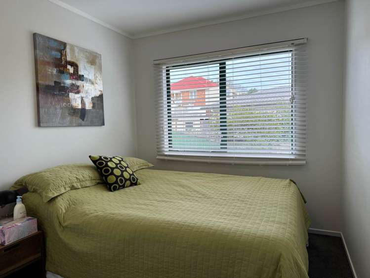 6b Millbrook Road Henderson_7