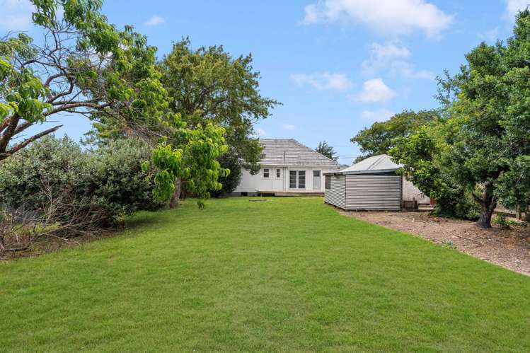 21 Victoria Street Carterton_15