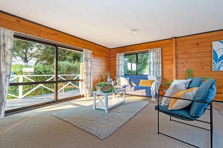 416 Ormond Road Lytton West_10