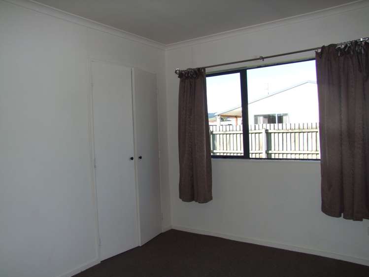 33 Elderlee Street Milton_10