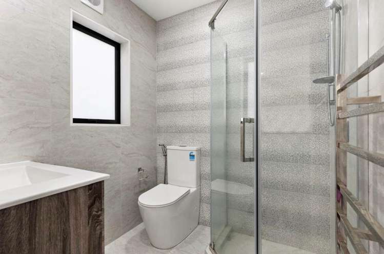 10F George Street Mangere_11