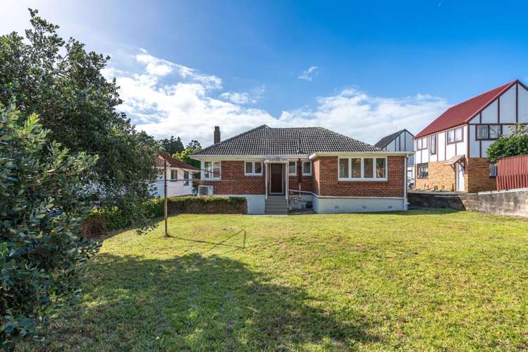 261 Main Highway 1660_13