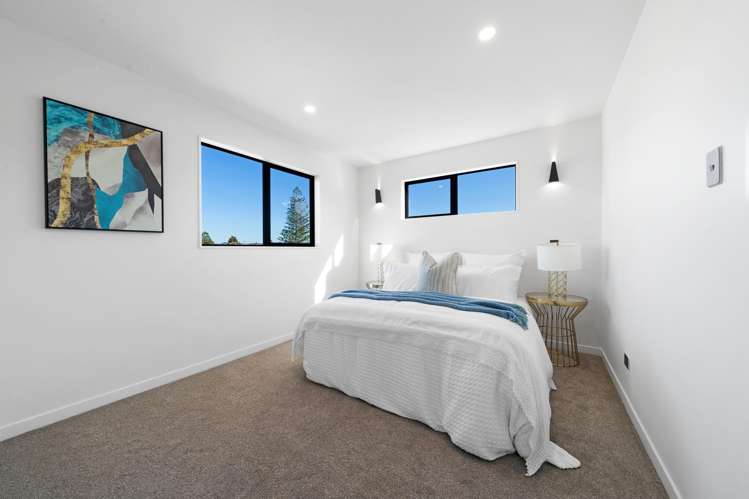 6/11 & 13 Skeates Avenue_4