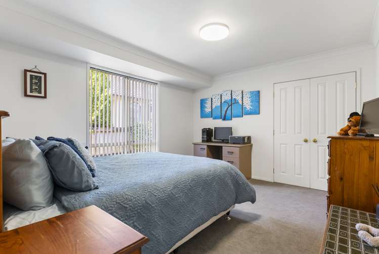 98 Buscomb Avenue Henderson_18