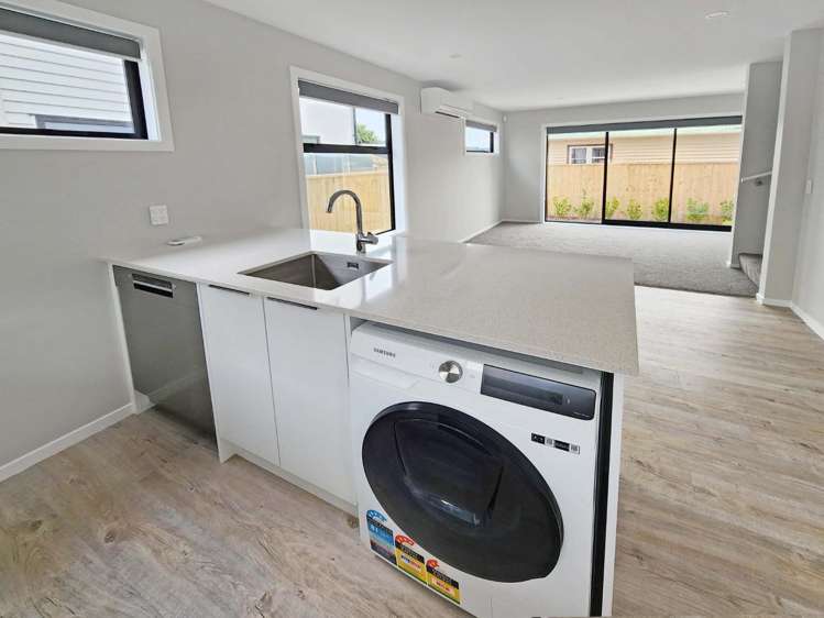 10 Reading Street Wainuiomata_2