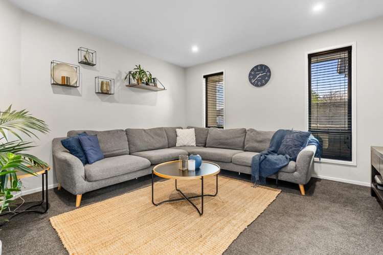 1 Myles Way Shotover Country_7