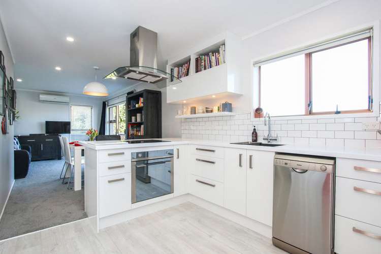 2/40 Spring Street Onehunga_1