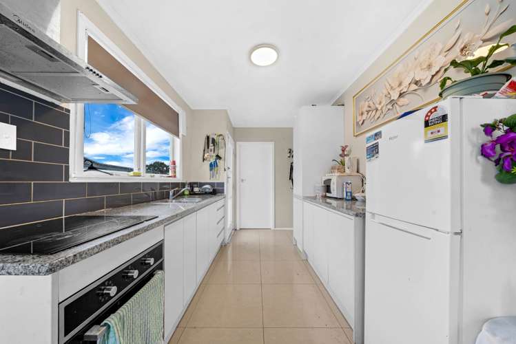 3 & 5 McDivitt Street Manurewa_19