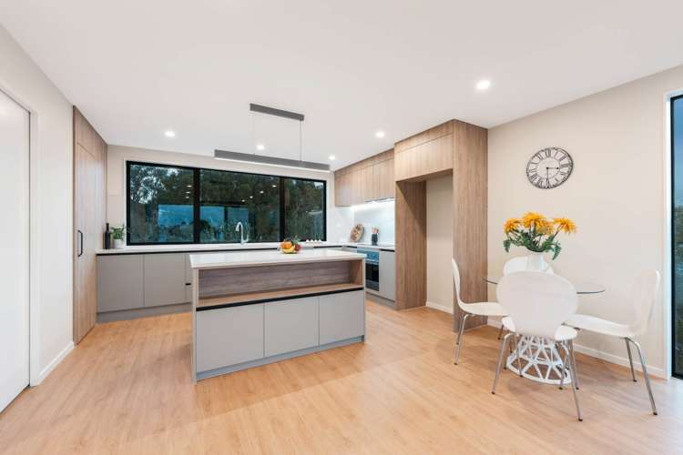 4202E Great North Road Glendene_6