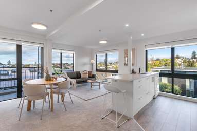 2A/10 Ruskin Street_4