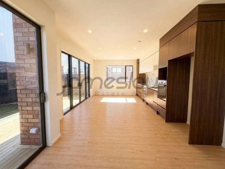 796 Chapel Road North Park_13