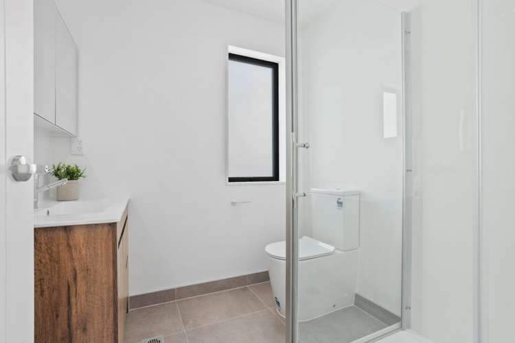 166 Squadron Drive Hobsonville_13