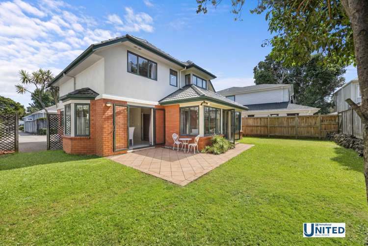 19A Rewi Road Royal Oak_22