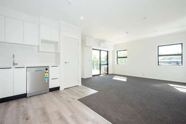 204/89 Aurora Terrace 1076_3