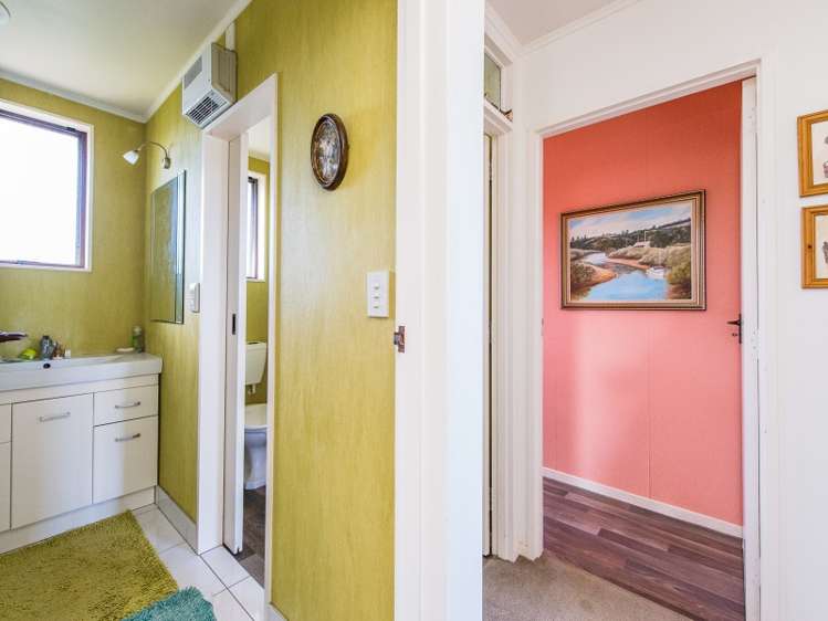 6 Oaklea Avenue Marton_25