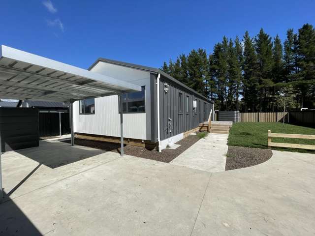 Russell Street, Otane