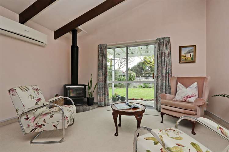 1229 Louie Street Parkvale_14