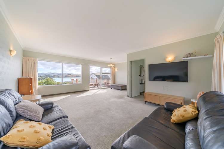 2 Leeward Drive Whitby_10