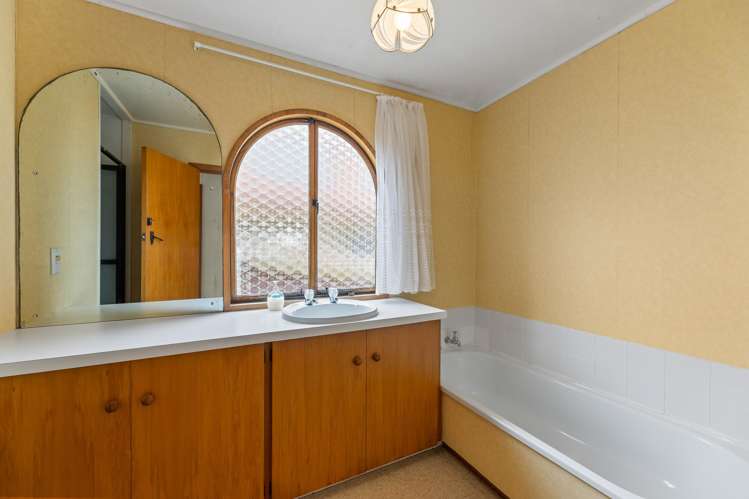 12 Shandon Road Vauxhall_19