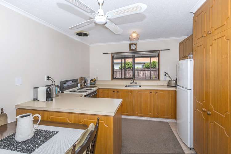 2/49 Division Street Riccarton_5