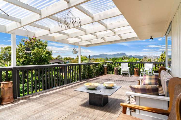 28 Pyle Road West One Tree Point_19