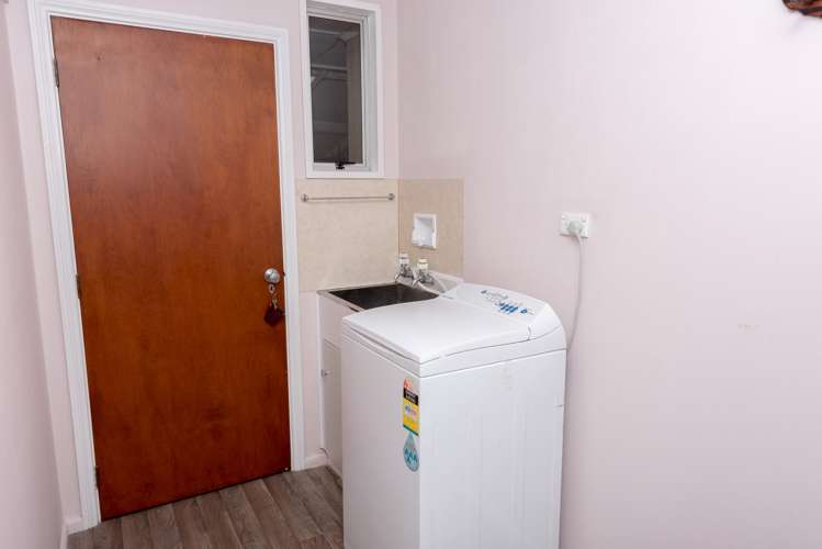 1/8 Patching Street Hampstead_9