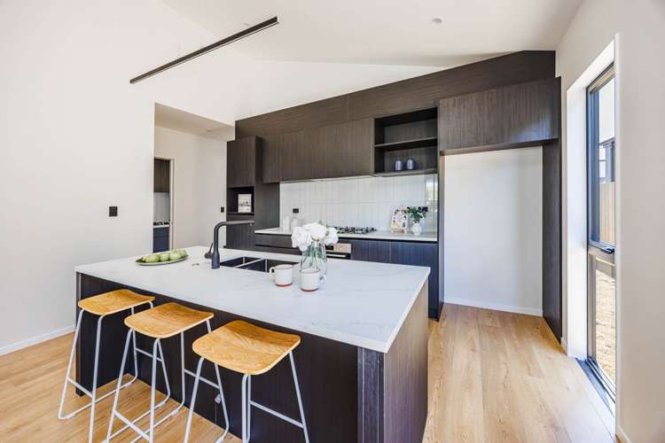 8 Gertrude Cole Road Clarks Beach_8